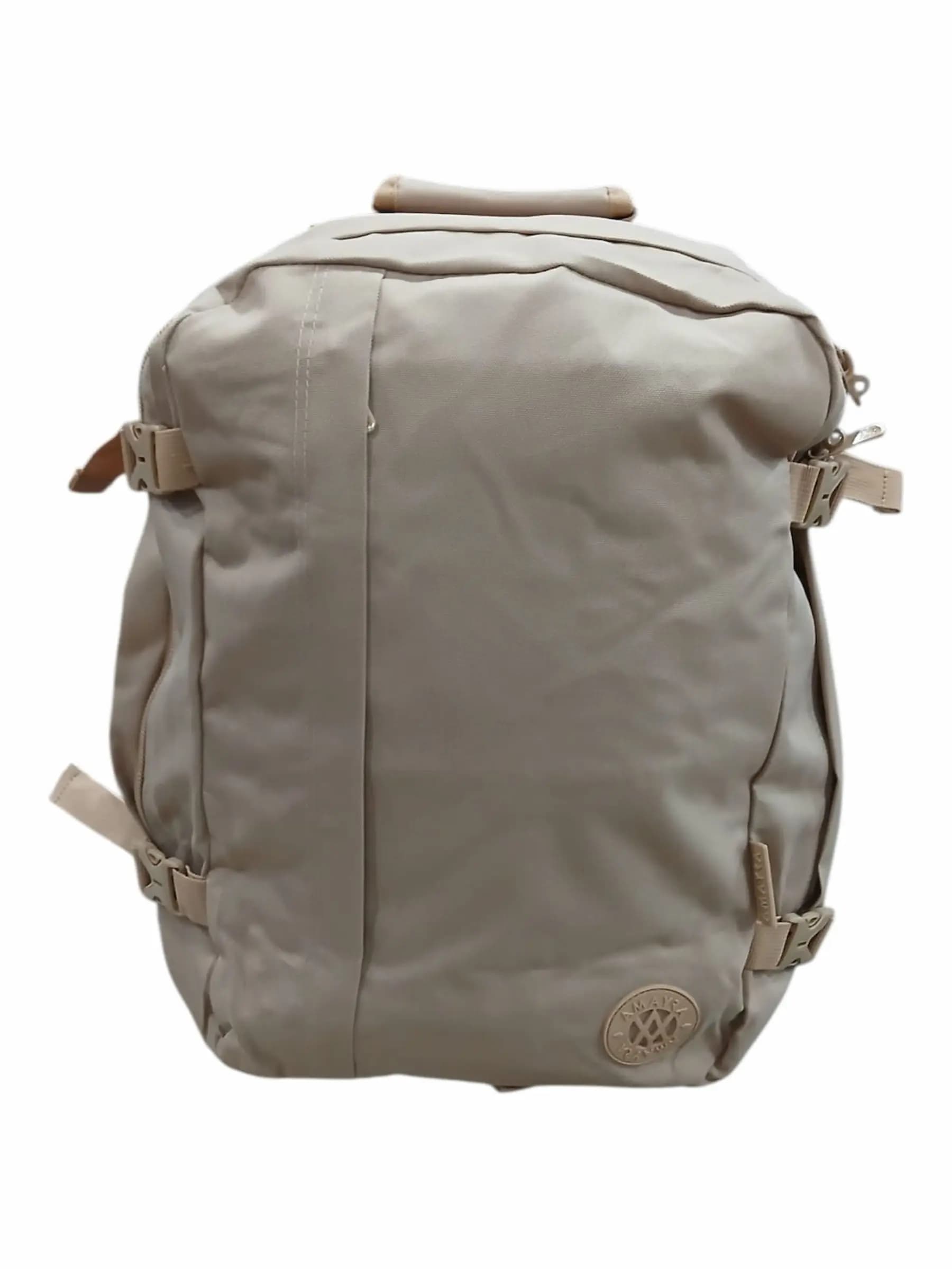 AMAYRA MOCHILA VIAJERA 50CM CAMEL | SINTÉTICO, CORREAS REGULABLES
